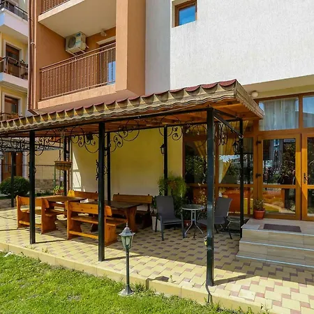 Cozy Double In Dafinka Zv Burgas