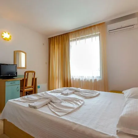 Cozy Double In Dafinka Zv *